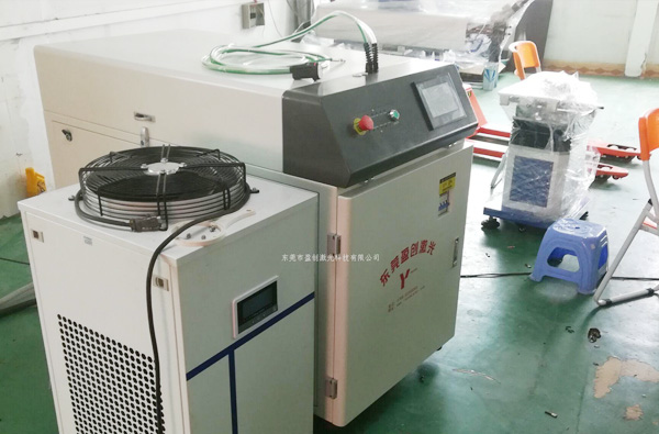 講一下購(gòu)買(mǎi)手持激光焊接機(jī)的客戶需要知道的