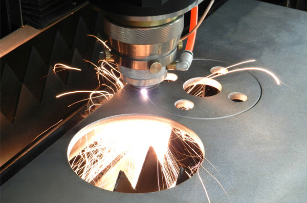 三维五轴激光切割技术及应用发展趋势