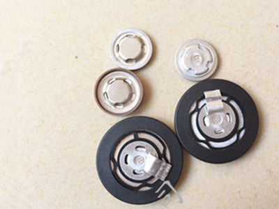 電池蓋帽激光點(diǎn)焊